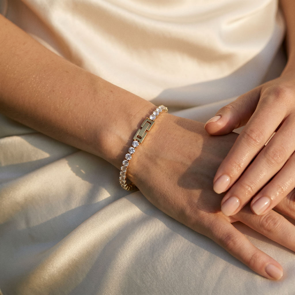 Gina Dainty Pavé Chain Bracelet — VELOU Amsterdam