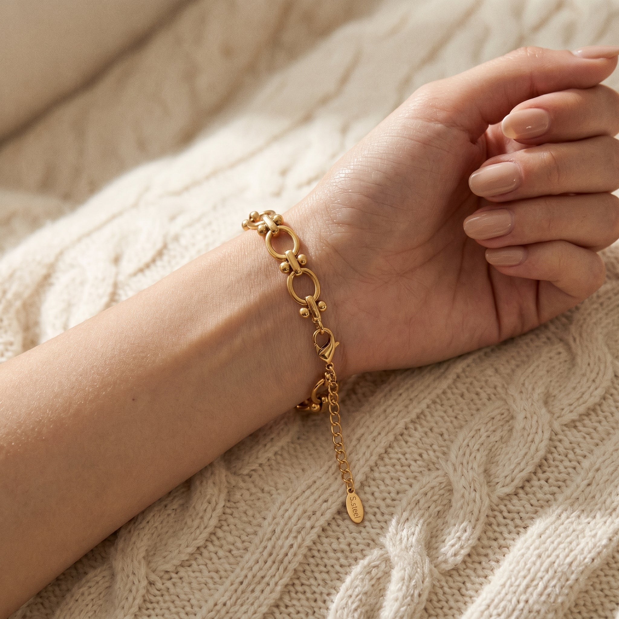 Mariposa Interlaced Bead Bracelet — VELOU Amsterdam