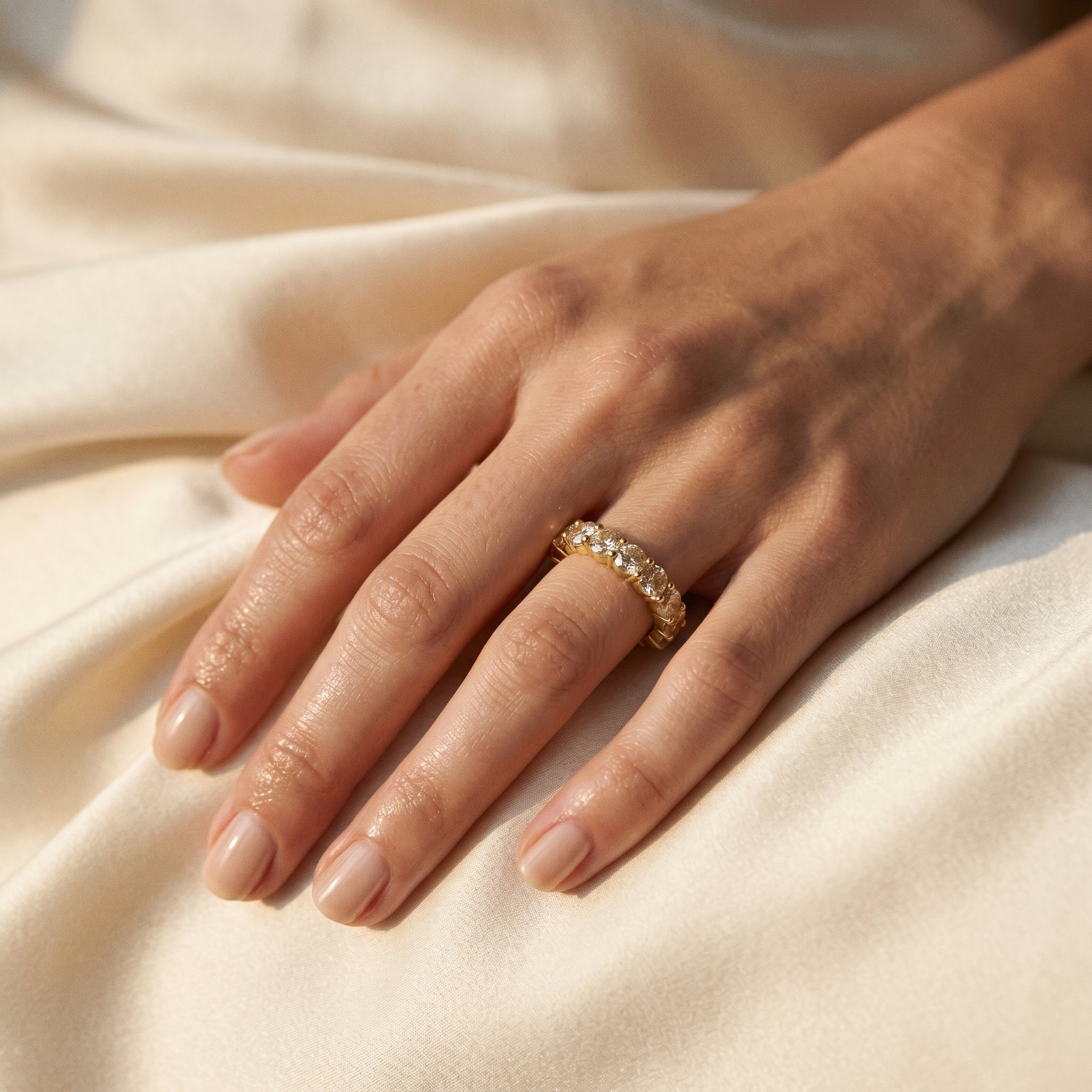 Iris Pavé Statement Ring (Silver) — VELOU Amsterdam