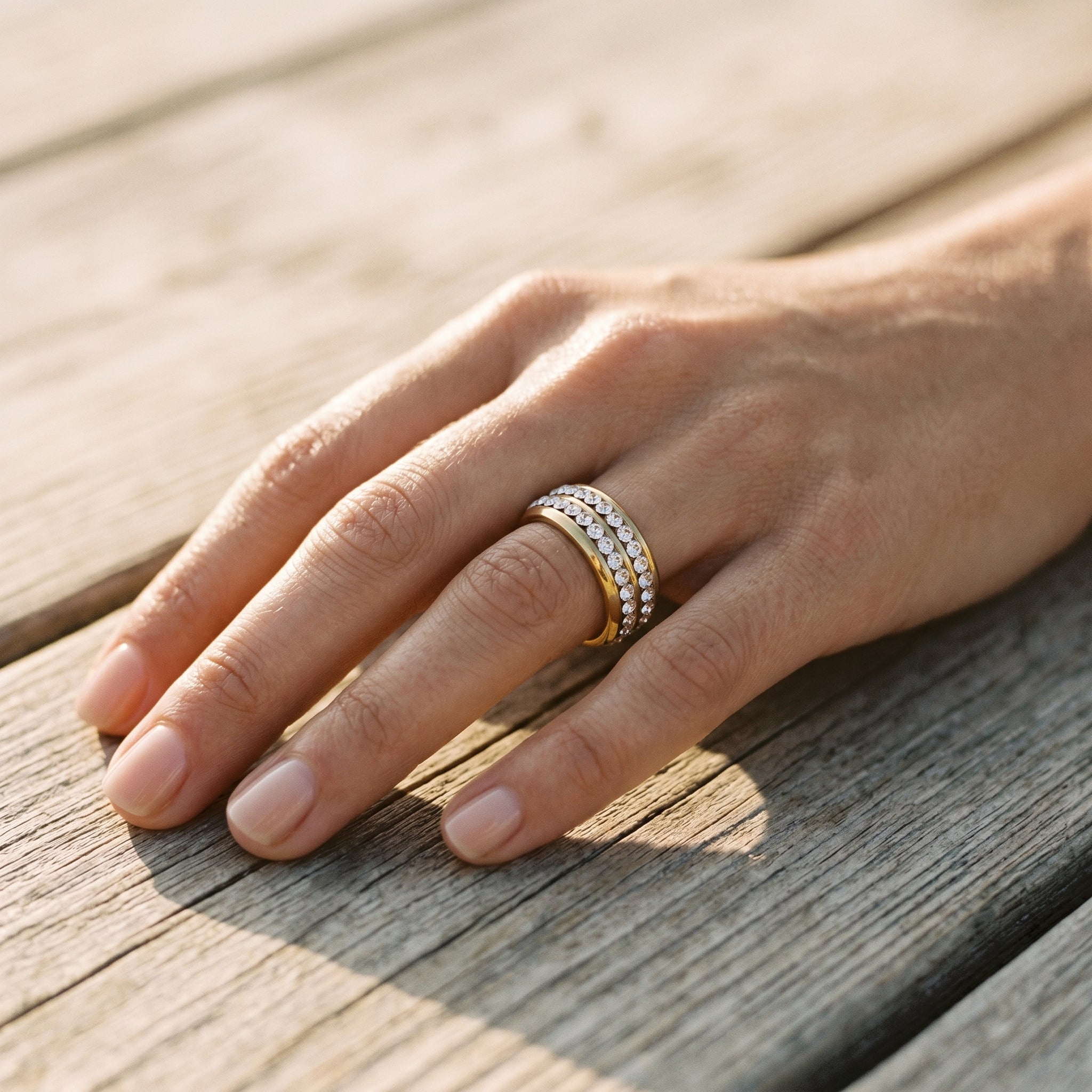 Nova Pavé Band Ring — VELOU Amsterdam