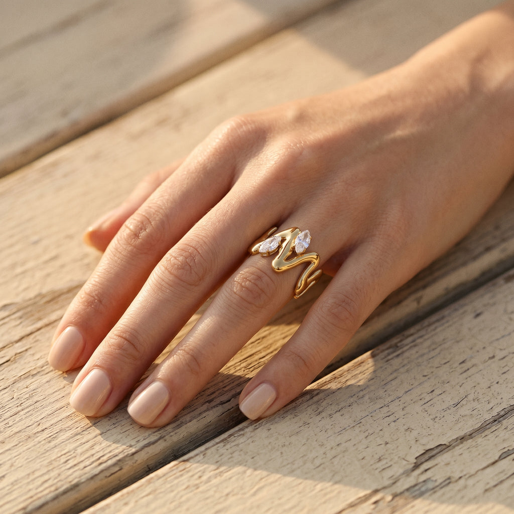 Twyla Twirl Adjustable Ring — VELOU Amsterdam