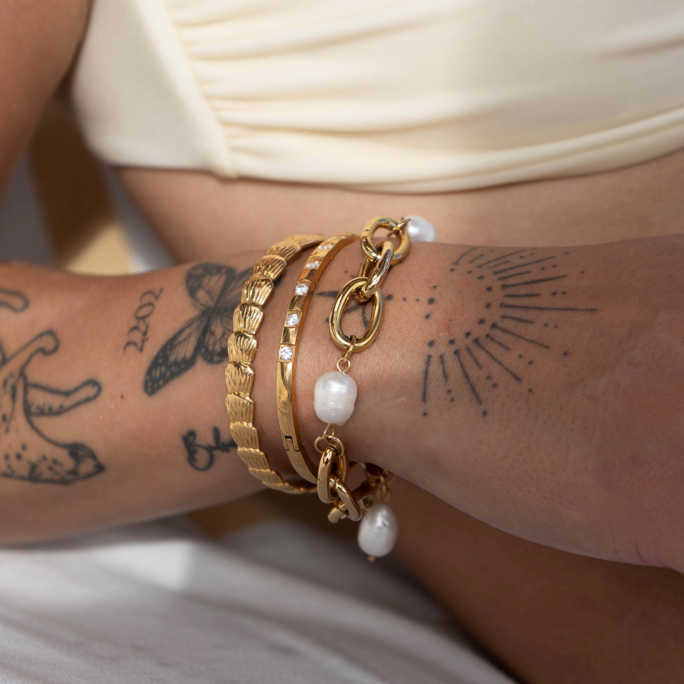 Juul Pavé Bracelet — VELOU Amsterdam