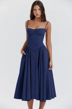 Vestido Midi Plisado – Cuerpo Estructurado Con Bolsillos — VELOU